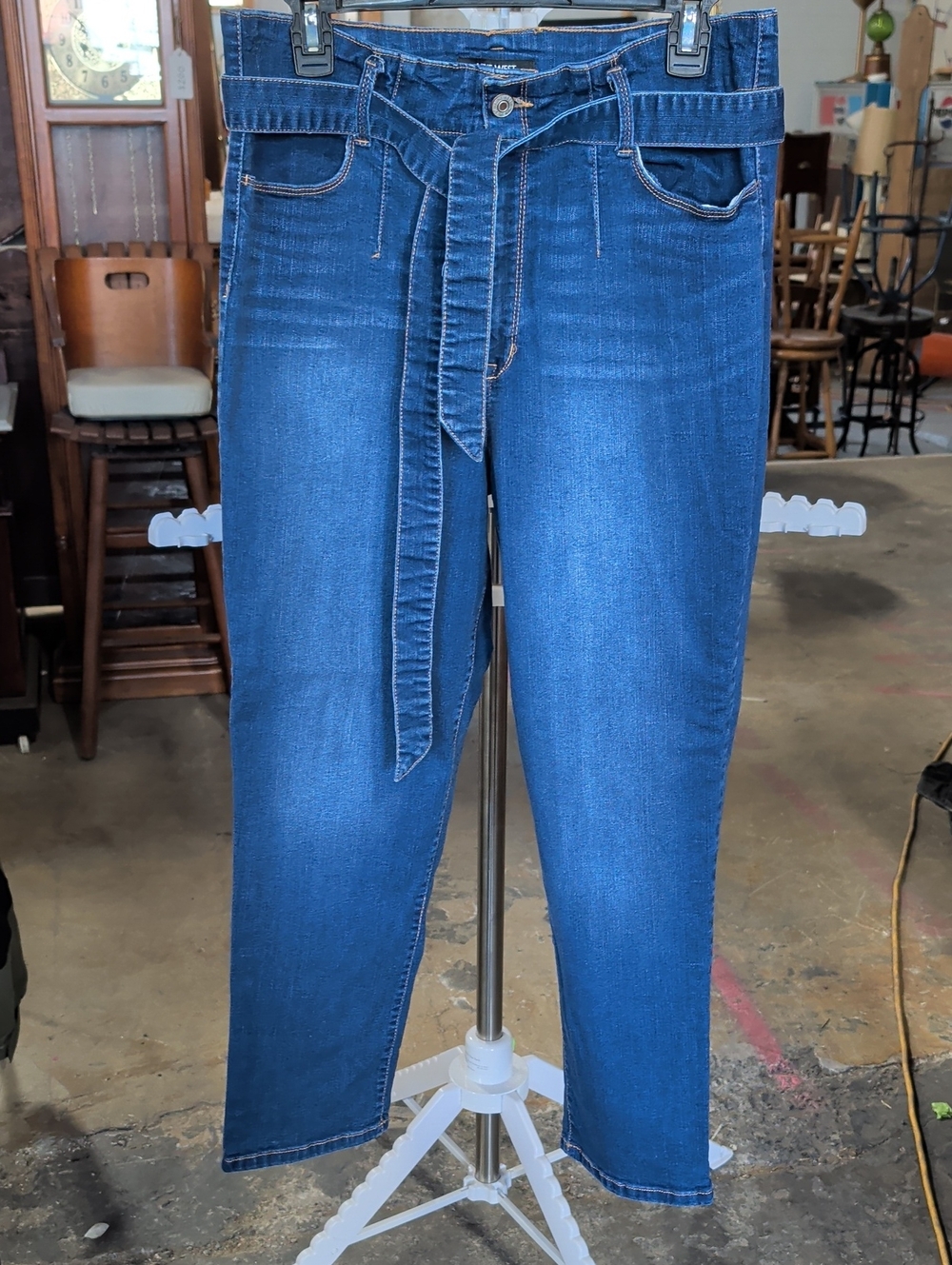 Nine West Blue Ankle Jeans with Belt